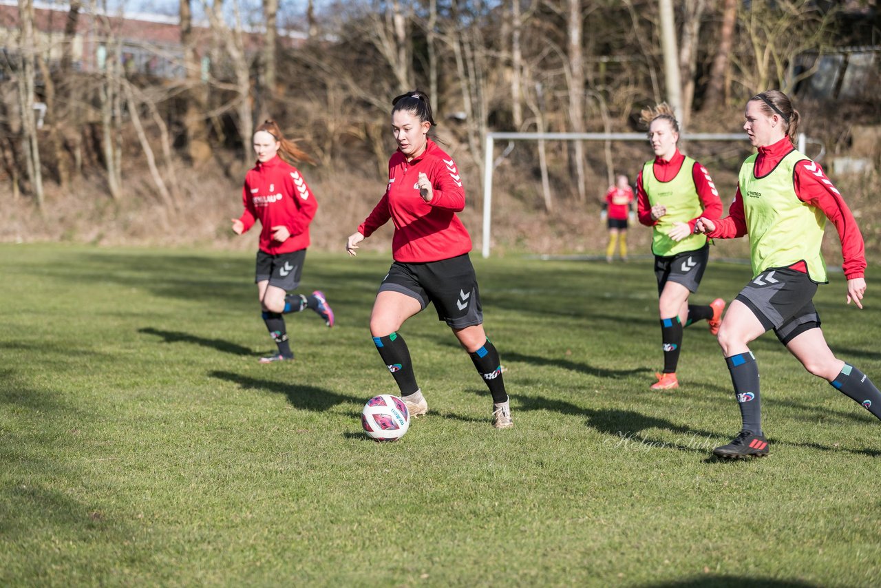 Bild 79 - F Rot Schwarz Kiel - SV Henstedt Ulzburg 2 : Ergebnis: 1:1